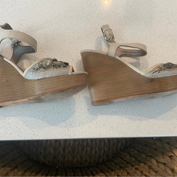 Coach Platform Sandals - Picture 5 of 5